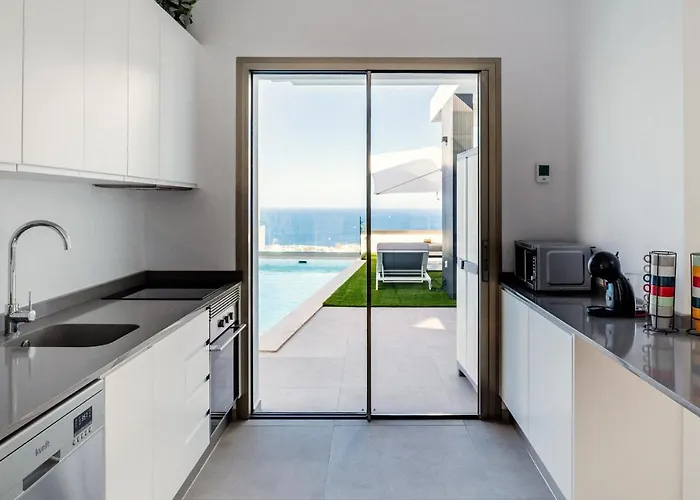 Allure Panoramic Seaviews