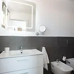 Allure Panoramic Seaviews 阿德耶