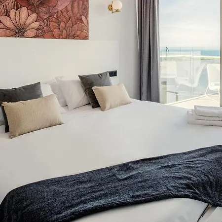 Allure Panoramic Seaviews וילה אדחה