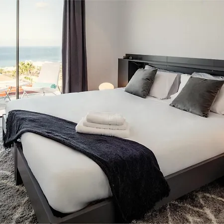 别墅 Allure Panoramic Seaviews 阿德耶