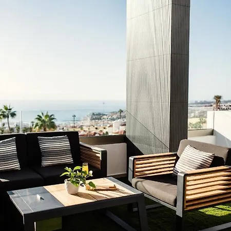 Allure Panoramic Seaviews 阿德耶
