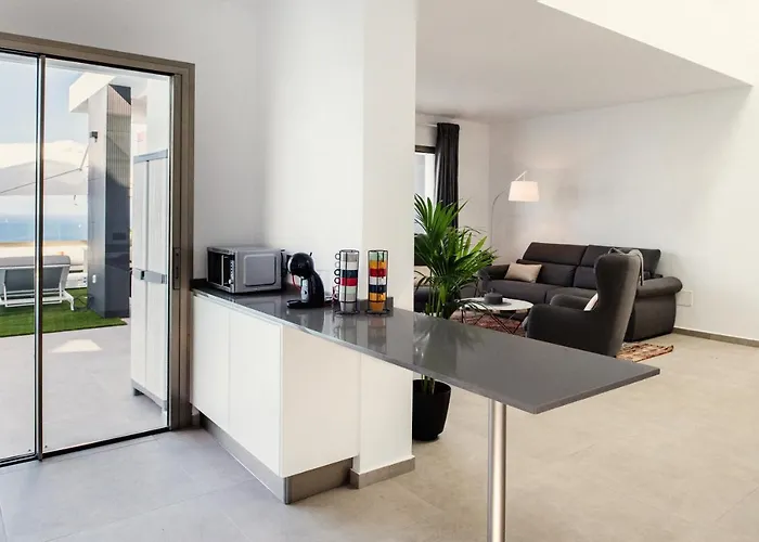 ヴィラ Allure アデヘ